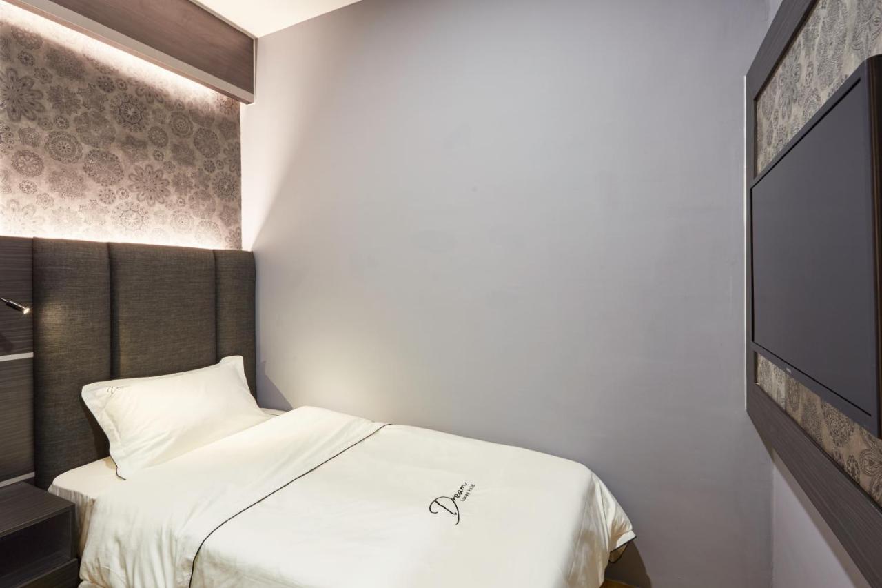 Dream Luxury Hotel Muar Exteriér fotografie