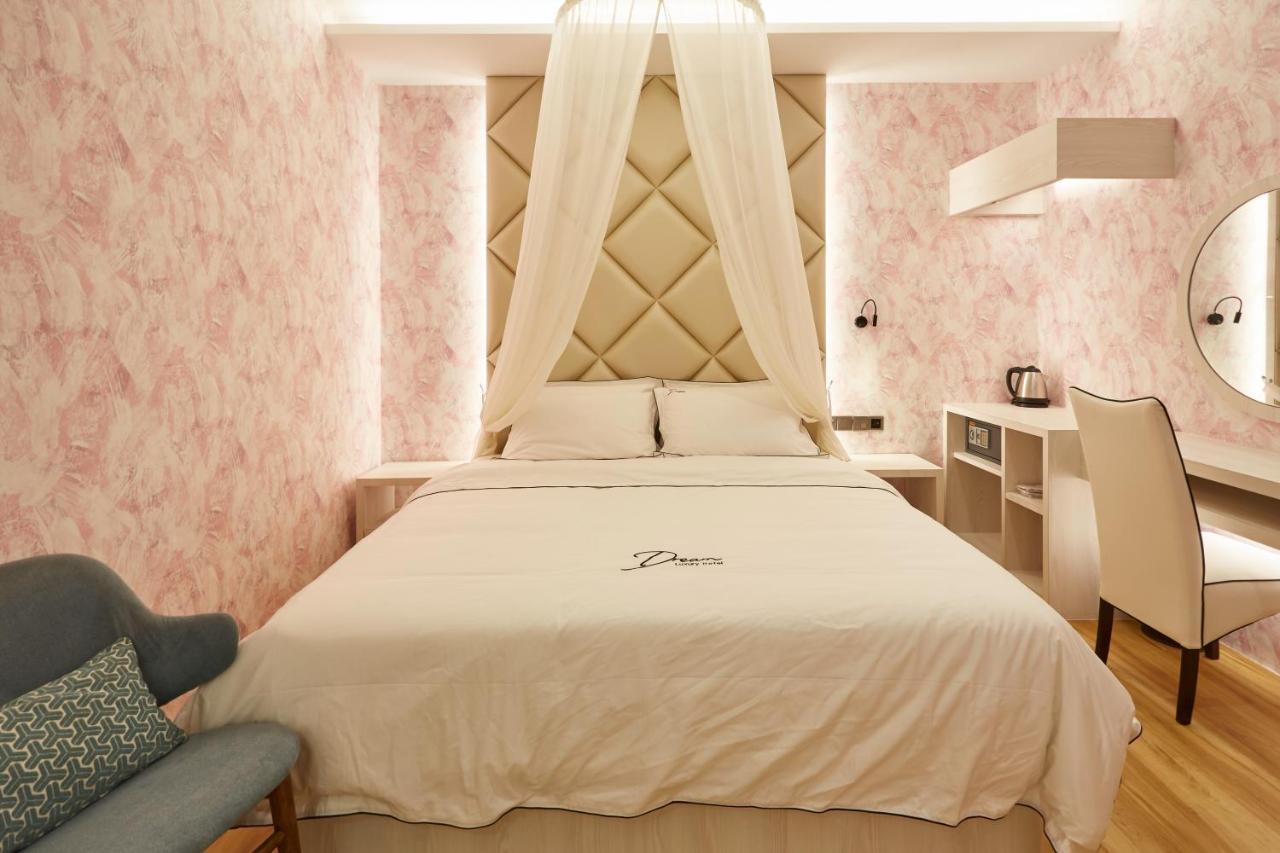 Dream Luxury Hotel Muar Exteriér fotografie